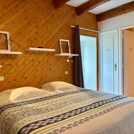 Location Au Coeur Du Deves, Proche Puy-en-velay Et Chemin De St-jacques - Fr-1-582-447 Couette-café 3*
